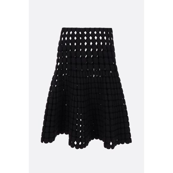 Elegant Mini Knot Skirt - Picture 2 of 4